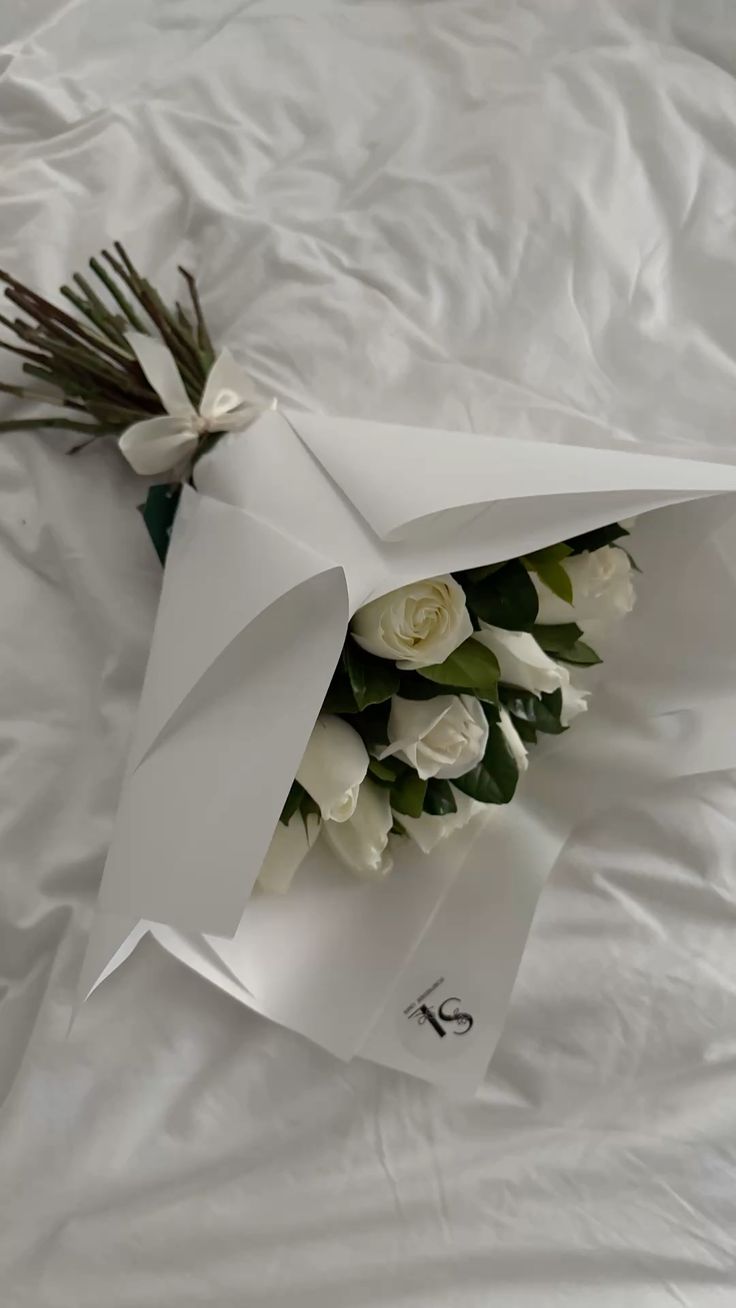 Creamy Love — Quiet vows, folded in white paper