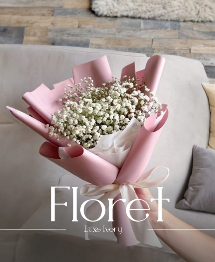 Luxe Ivory — A cloud of baby's breath, cradled in blush